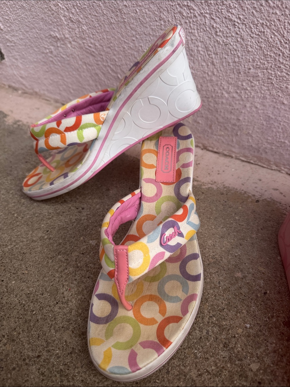 Y2K Coach Dalores A0135 Wedge Flip Flops Multicolor Signature C Pink Size 9B